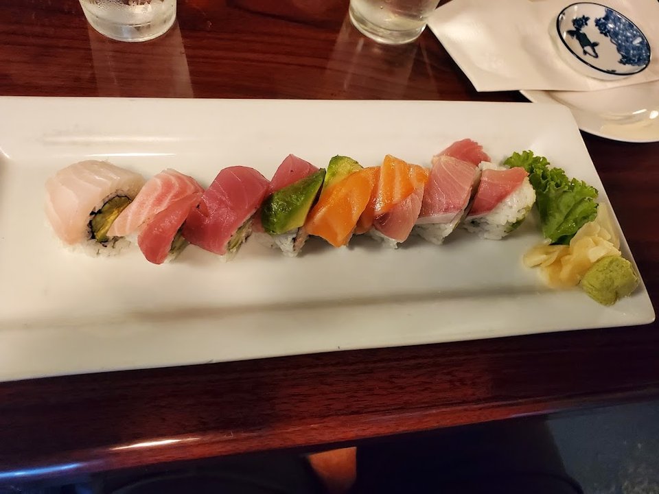Yellowtail Roll